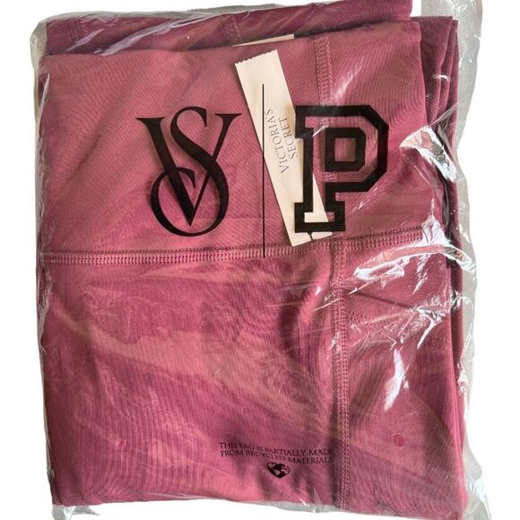 VICTORIA'S SECRET Essential High-Rise Pocket Leg, Large-Short - Picture 6 of 9